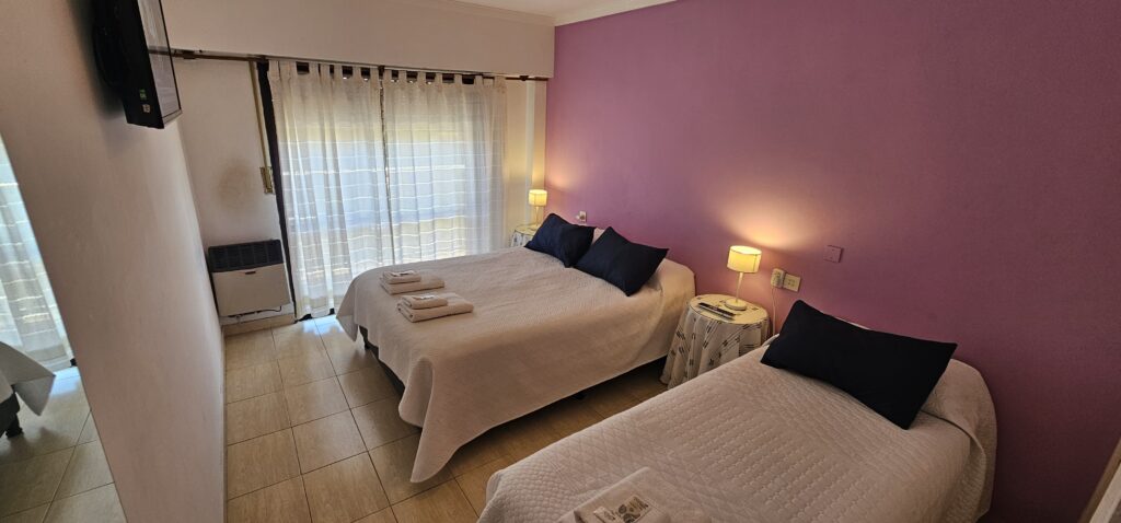 Habitación 5, Triple