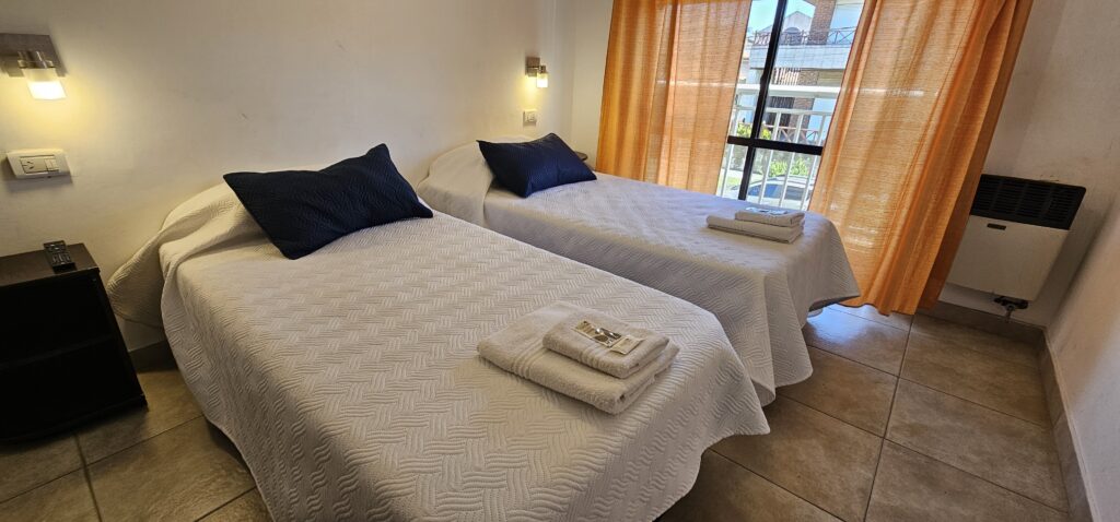 Habitación 6 del Hotel Soleares, foto 1